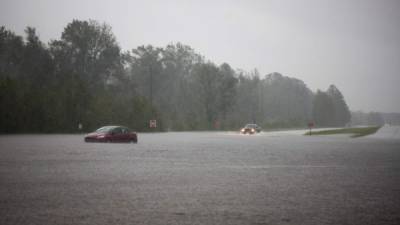 Florence todavía 'descarga cantidades épicas' de lluvia. Foto: AFP