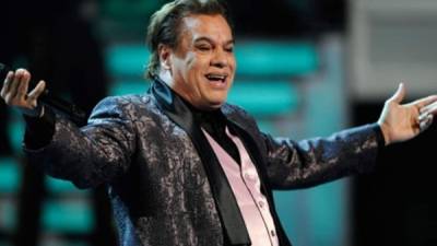 El intérprete mexicano, Juan Gabriel.