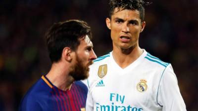 Cristiano Ronaldo y Messi en el último clásico en el Nou Camp. Foto EFE