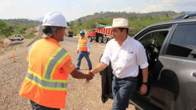 La carretera unirá el Atlántico con el Pacífico.