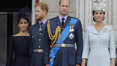 Meghan Markle y el príncipe Harry ahora emprenderán proyectos filantrópicos por separado del príncipe William y Kate Middleton.