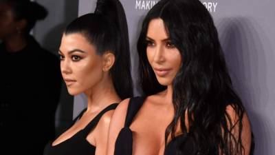 Las Kardashian, Heidi Klum, Alessandra Ambrosio, Candice Swanepoel, entre otras celebridades, derrocharon glamour con sus estilos en la Gala amfAR de Nueva York de 2019.