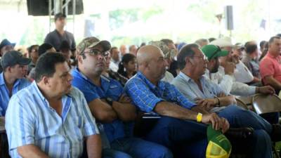 Decenas de productores conocieron en Quimistán los avances del Programa Nacional de Extensión Agrícola.