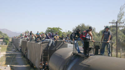 Los hondureños fueron denunciados por migrantes connacionales ante las autoridades mexicanas. Foto de Archivo.