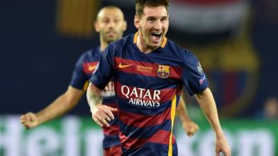 Messi se coronó campeón de la Supercopa de Europa ante Sevilla en una noche inspirada del argentino.