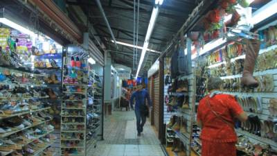 Los locatarios cambiaron el 90% del sistema eléctrico en el mercado Medina Concepción. Foto: Cristina Santos