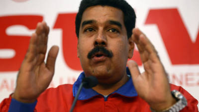 El presidente Nicolás Maduro anunció la reactivación de 'comandos antigolpe' cívico-militares, creados por el fallecido exmandatario Hugo Chávez.