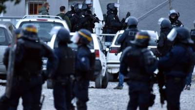 Un policía resultó herido tras intercambiarse por un rehén en un ataque terrorista del Isis en el sur de Francia.//AFP.