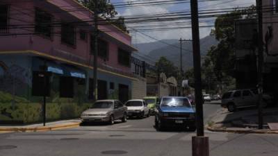 Entre la 8 y 4 calle del barrio El Benque, los vecinos han sido víctimas de hurtos y asaltos. En esta cuadra está la guardería infantil. Foto: Melvin Cubas