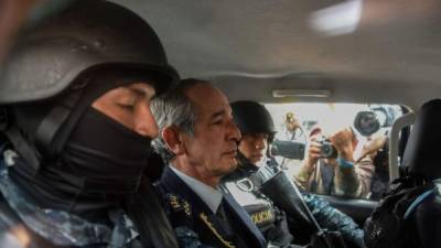 El expresidente Álvaro Colom, capturado en su país Guatemala. / AFP PHOTO / Johan ORDONEZ