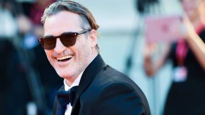 El actor Joaquin Phoenix en la premiere de 'Joker' en el Festival de Cine de Venecia este 31 de agosto de 2019. AFP.