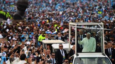 Se estima que dos millones de personas acompañaron al Papa Francisco durante la misa que ofreció en el parque Simón Bolívar de Bogotá.