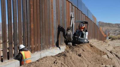 La construcción del muro iniciará dentro de unos meses, anunció Trump.