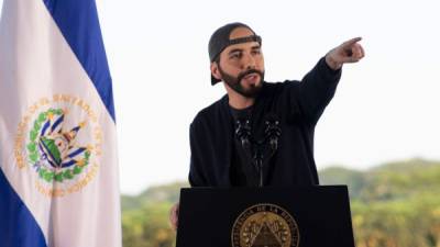 Nayib Bukele se hizo con el poder absoluto en El Salvador luego de que el nuevo Congreso de mayoría oficialista tomara las riendas y destituyera a los magistrados de la Sala de lo Constitucional del Supremo y al fiscal general, Raúl Melara, enfrentados con el mandatario durante los últimos dos años.