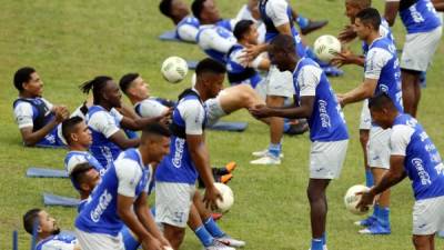 Así se entrena la Selección bajo el mando de Fabián Coito. Foto Neptalí Romero