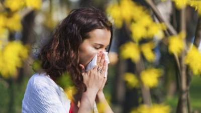 Con frecuencia la rinitis puede preceder al asma.