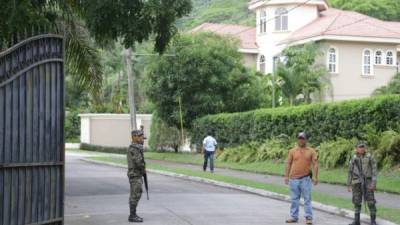 Una de las casas de la familia Rosenthal, que fue asegurada ayer en San Pedro Sula. Foto de archivo.