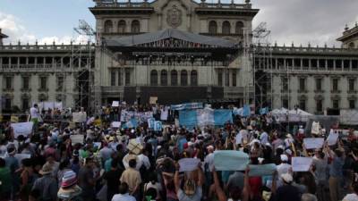 La marcha terminó frente al Palacio Nacional de Cultura de la capital guatemalteca.