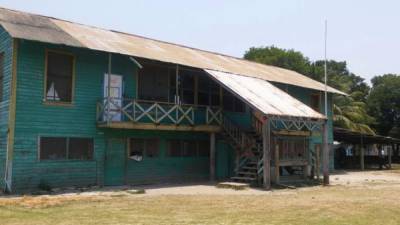 La escuela San Juan afectada en La Lima.