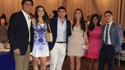 Eduardo Saybe, Larissa Ayestas, Michael Canahuati, Gabrielle Dabdoub, Viviana Faraj y Nelson Kafati.