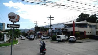 Las 18 y 19 avenidas, 6 y 9 calles del barrio Río de Piedras se ha convertido en un punto con el mejor ambiente.