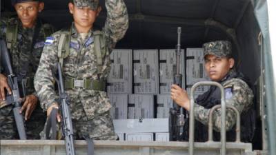 Por orden constitucional los militares están obligados a custodiar los procesos electorales en Honduras.