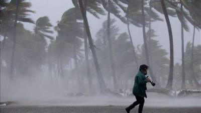 Imagen de la tormenta tropical Erika en Santo Domingo (República Dominicana). EFE