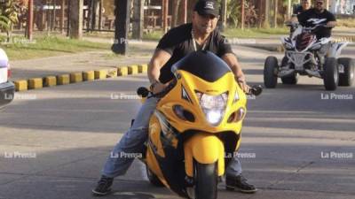 El motociclista perdió la vida este domingo cuando realizaba la actividad que más le apasionada.