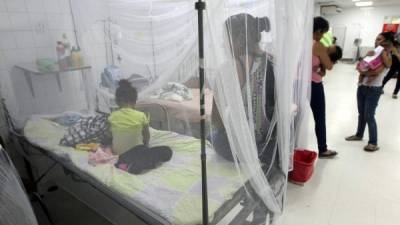 En el Hospital Escuela se siguen atendiendo a menores enfermos por dengue y zika.