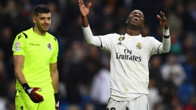 Real Madrid no levanta cabeza y Vinicius reflejó el mal momento del club. FOTO AFP.