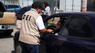 La Dirección Ejecutiva de Ingresos (DEI) anunció este miércoles operativos contra morosos en las calles de Tegucigalpa y las principales ciudades de Honduras.