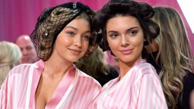 Kendall Jenner y Gigi Hadid son las modelos con más seguidores en Instagram y hoy hace su debut en este importante show.