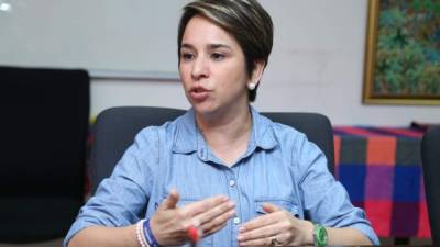 Karla Cueva, ministra de Derechos Humanos, está receptiva para implementar las medidas recomendadas por la CIDH, para que Honduras mejore sus acciones. Foto: Franklyn Muñoz.