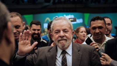 Lula da Silva es investigado por supuestos vínculos con caso Lava Jato de Petrobras. AFP