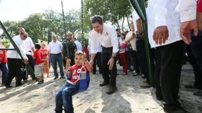 Los actos presididos por el presidente Juan Orlando Hernández se realizaron ayer. La población disfrutó.