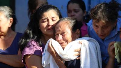 El dolor se apoderó de muchas familias salvadoreñas.