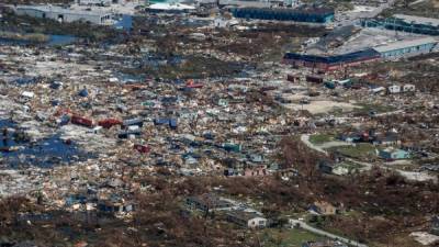 Tres días después del azote del monstruoso huracán Dorian, las escenas apocalípticas del pueblo de Marsh Harbour en las Bahamas han conmocionado a la Comunidad Internacional que se ha volcado a ayudar a la reconstrucción del archipiélago devastado por el potente ciclón.