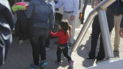 En el vuelo venían 19 menores hondureños.