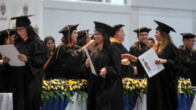 Fotos de las recientes graduaciones de la Unah en Tegucigalpa.