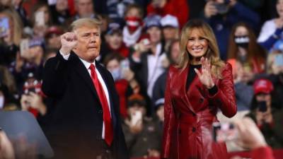 Trump y Melania lideraron un acto de campaña por dos senadores republicanos en Georgia./AFP.