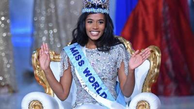 Miss Jamaica Toni-Ann Singh durante su coronación como la Miss Mundo 2019 este 14 de diciembre.AFP.