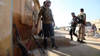 El Ejército turco y las Fuerzas de Siria Democrática (FSD) han reanudado los combates en las localidades de Ras al Ain y Tal Abiad, y en las zonas de los alrededores de la frontera, donde se están produciendo ataques con artillería.