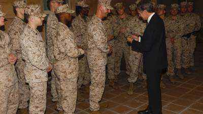 El secretario de Estado de EEUU, Antony Blinken, visitó las tropas estadounidenses estacionadas en Irak.