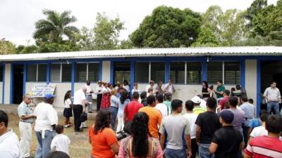 La escuela Luis Landa ahora tiene nuevo edificio.