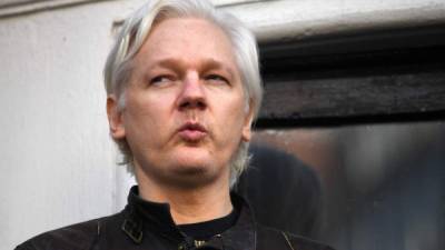 Una jueza determinará este miércoles si otorga la libertad condicional a Assange en Londres./AFP.