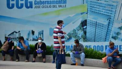 La emergencia por el covid obligó al cierre de empresas y suspensión temporal de trabajadores.