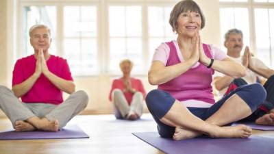 El yoga ayuda a realizar cambios en el estilo de vida.