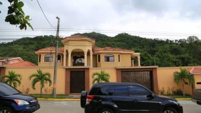 Casa asegurada al clan Rosenthal en la colonia El Pedregal de San Pedro Sula.