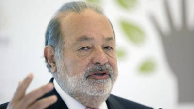 Telmex, de Carlos Slim, posee cerca de 80% de las líneas fijas de México.