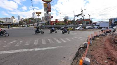 Los capitalinos deben tener precaución al conducir por la zona.